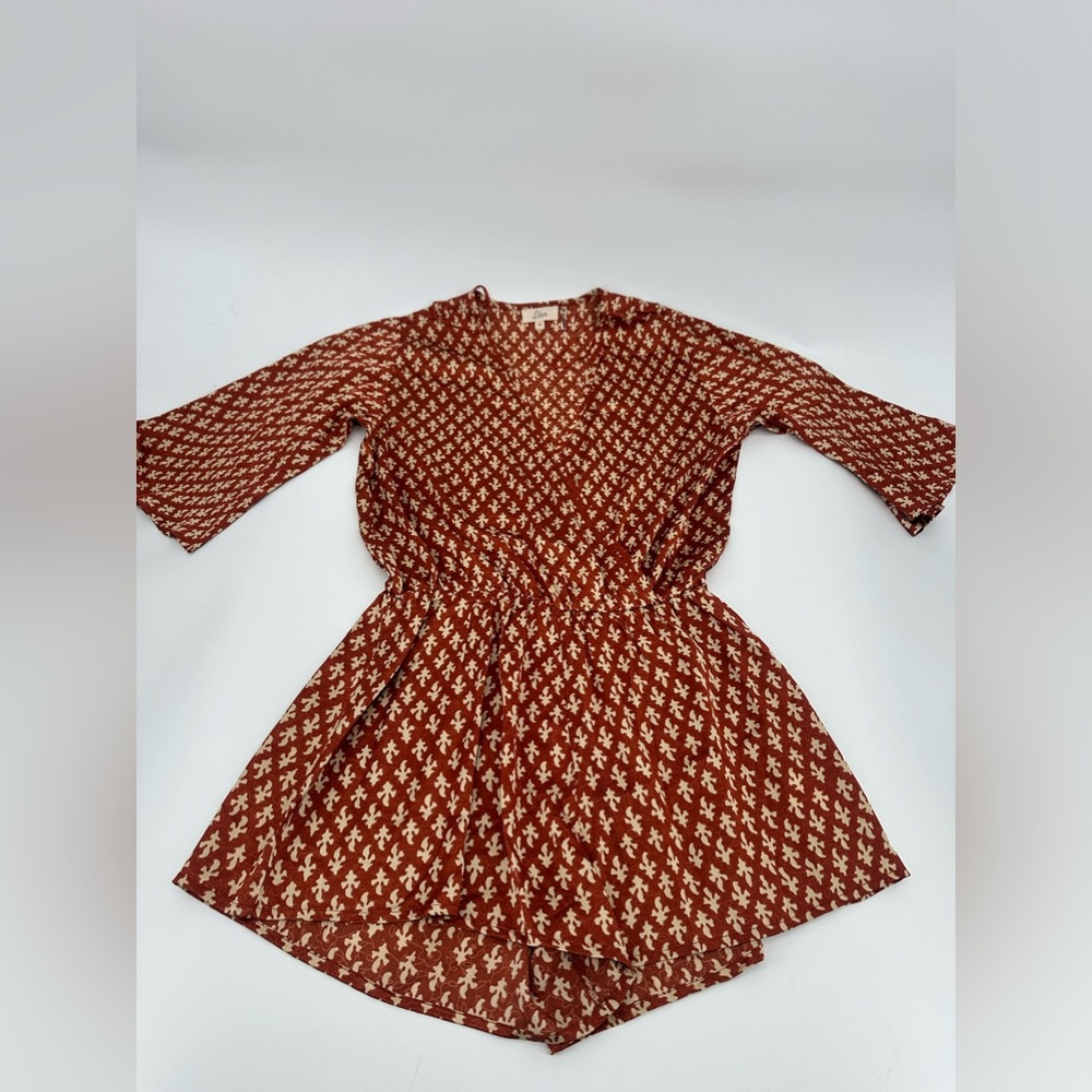 Elan Romper, NWOT, Casablanca style, red and cream pattern, small